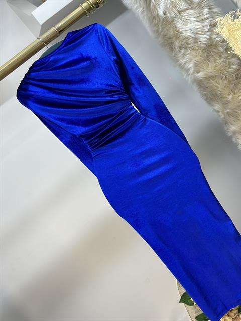 İnci Kadife Kumaş Drape Detaylı Uzun Tasarım Elbise