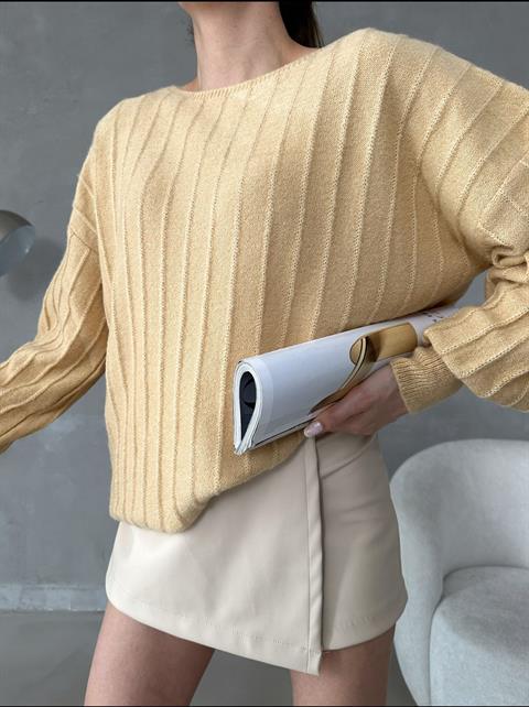 Kayık Yaka Şardonlu Oversize Triko Kazak