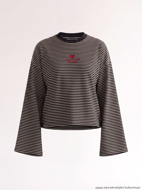 Siyah Nakışlı Süprem T-Shirt