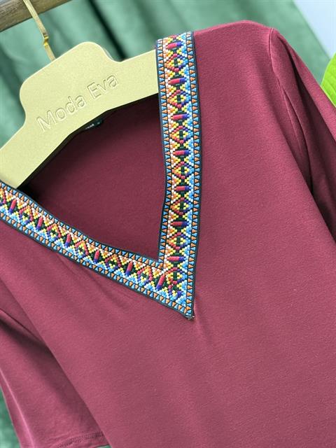 Crep Kumaş Etnik Desen Şeritli V Yaka Rahat Elbise Bordo