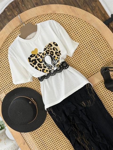 Süprem Penye Kumaş Leopar Desen Kalp Baskılı Oversize Kalıp T-shirt